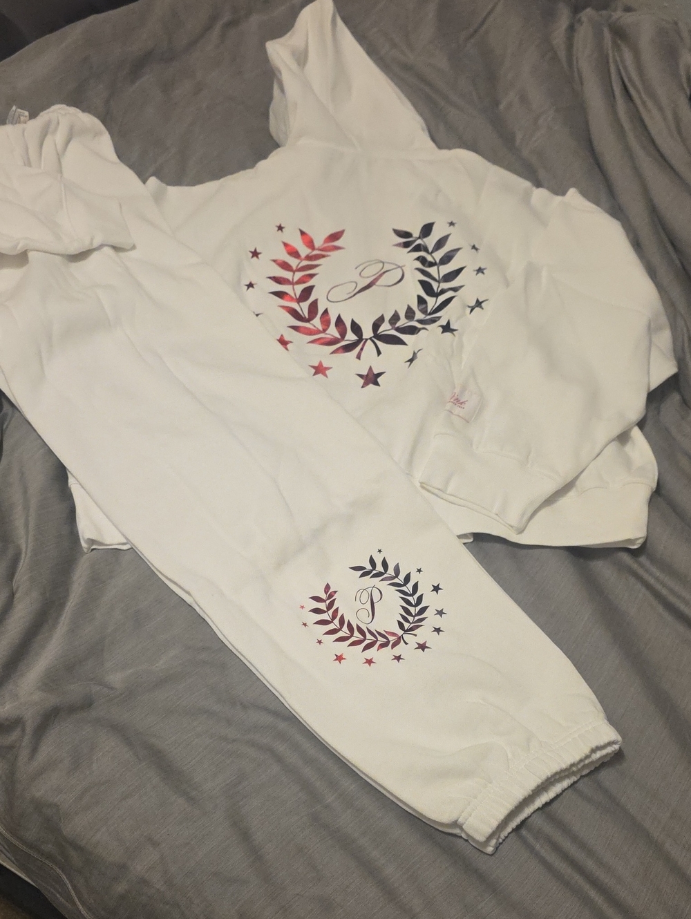 VS PINK FOIL CAMPUS HOODIE AND PANT SET NWT XL